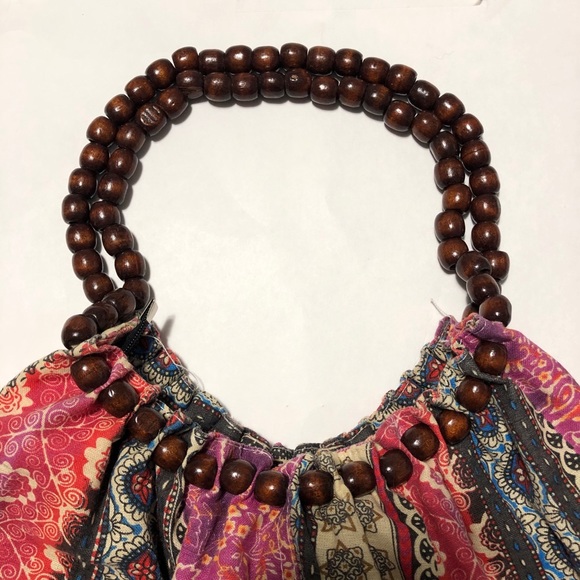 Boho wooden beaded handle bag. - Picture 2 of 3
